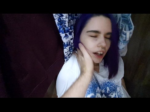 ❤️ Sibt lil sis tiegħi fil-closet u għenitha tiġri ❌ Porn ta' kwalità f'mt.pornosexphoto.ru